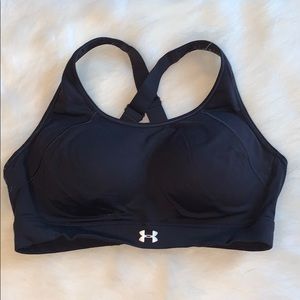 UA Sports Bra L EUC